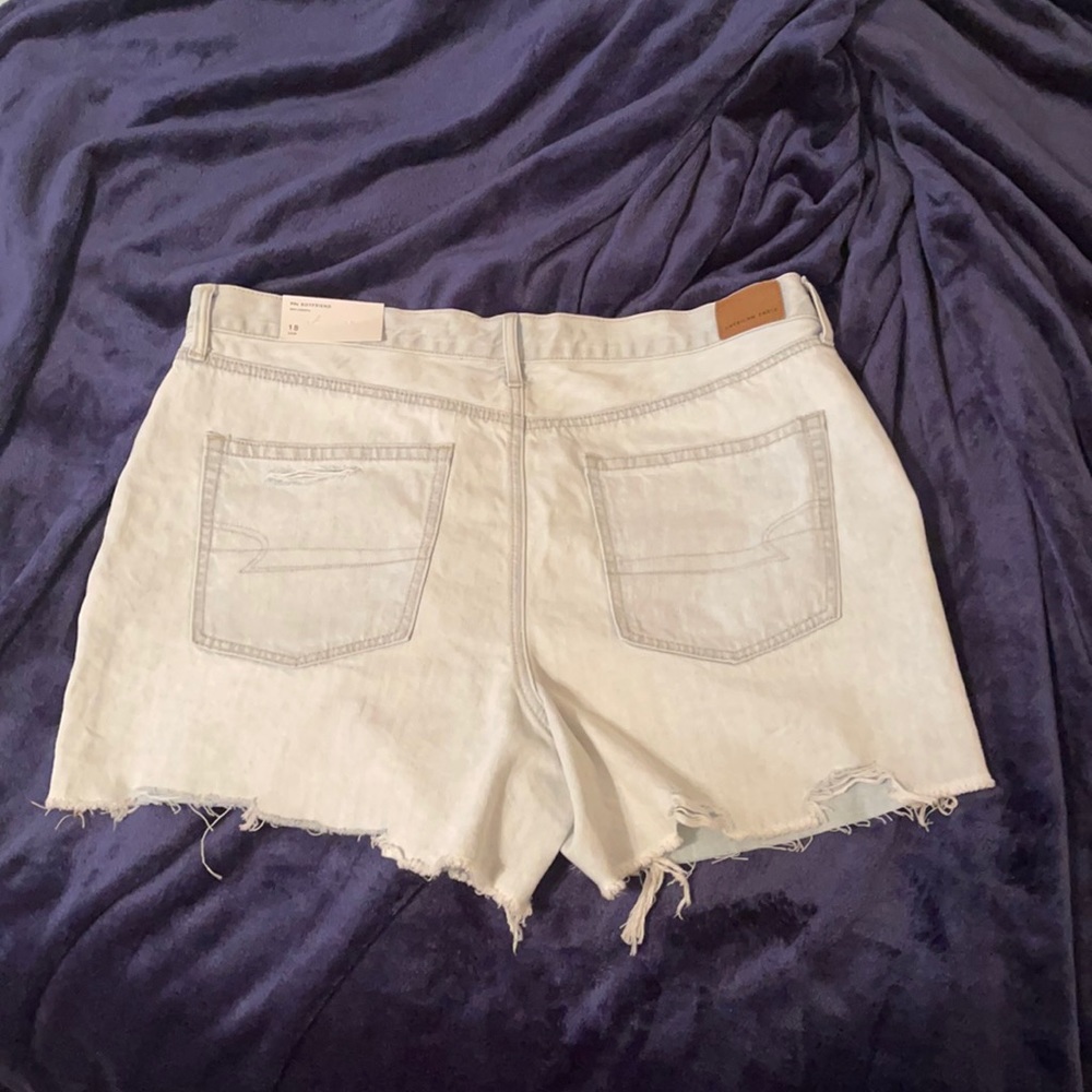 NWT 90s Boyfriend